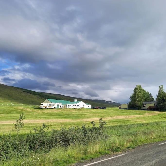 Þorsmoerk Farm 12 Min From Akureyri Appartement Svalbarthseyri Buitenkant foto